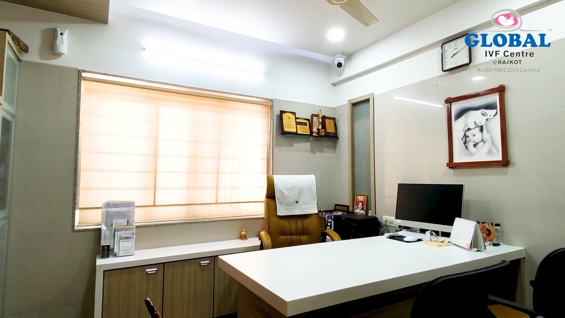 Dr. Falguni Sureja's private consultation chamber at Global IVF Centre Rajkot